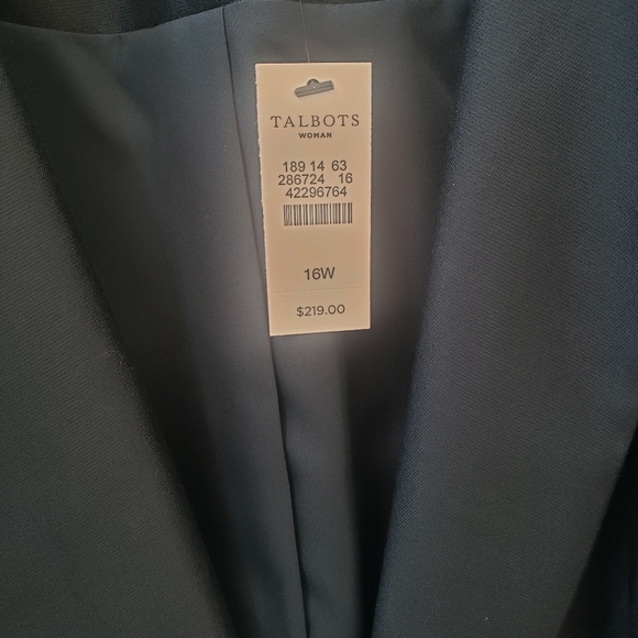 Talbots green blazer - Picture 2 of 7